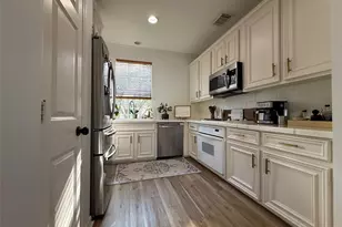 1702 Tuam St, Houston, TX 77004 - Photo 9