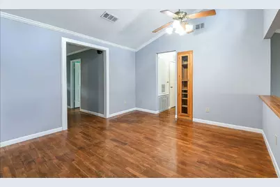 11122 Sunturf Lane, Houston, TX 77044 - Photo 9