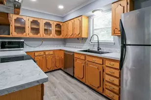 11122 Sunturf Ln, Houston, TX 77044 - Photo 13