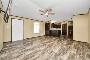 597 County Rd 3406, Cleveland, TX 77327 - Photo 9