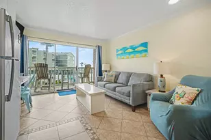 6300 Seawall Blvd, Galveston, TX 77551 - Photo 5