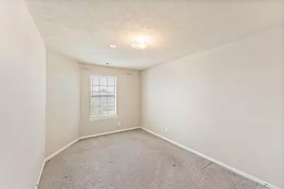 228 Shoshone Ridge Drive, La Marque, TX 77568 - Photo 13