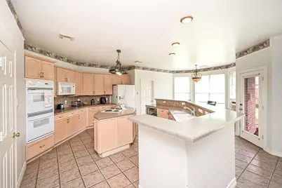 8102 Ashley Circle Drive S, Houston, TX 77071 - Photo 13