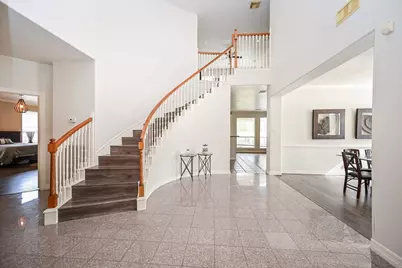 8102 Ashley Circle Drive S, Houston, TX 77071 - Photo 7
