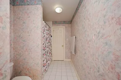 8102 Ashley Circle Drive S, Houston, TX 77071 - Photo 31