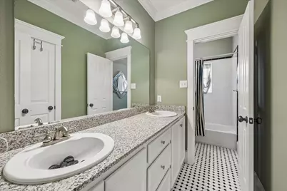 1023 Nicholson Street, Houston, TX 77008 - Photo 23