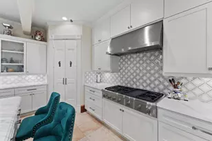 1119 River Glynn Dr, Houston, TX 77063 - Photo 15