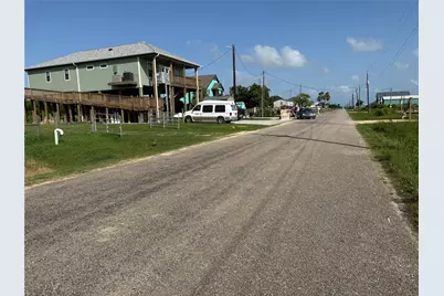 283 County Road 299, Sargent, TX 77414 - Photo 11