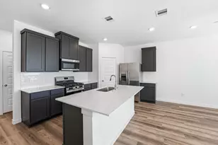 963 Mansfield St, Houston, TX 77091 - Photo 1