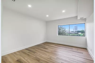 2929 Buffalo Speedway #A204, Houston, TX 77098 - Photo 23