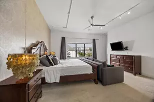 1203 Studer St, Houston, TX 77007 - Photo 7