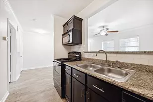 427 W 16th St, Houston, TX 77008 - Photo 7