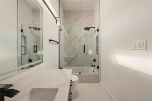 2510 Underwood St, Houston, TX 77030 - Photo 25