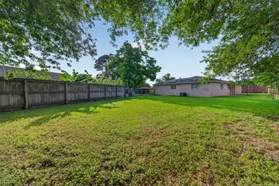7750 Water Park Lane, Houston, TX 77086 - Photo 25