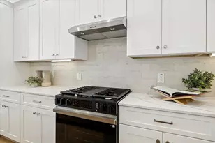 1520 W 21st St, Houston, TX 77008 - Photo 13