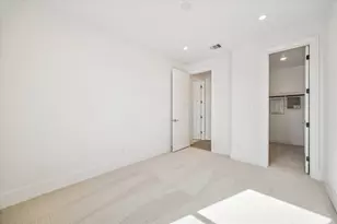 1520 W 21st St, Houston, TX 77008 - Photo 31