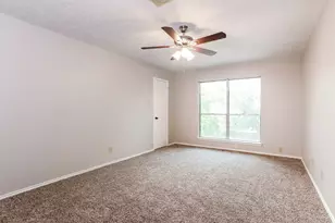 16327 Elmwood Point Ln, Sugar Land, TX 77498 - Photo 7