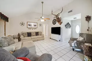 13012 Kathy Ln, Cypress, TX 77429 - Photo 5