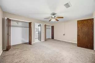 1218 S Booth Ln, Alvin, TX 77511 - Photo 13
