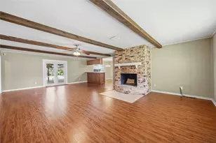 1218 S Booth Ln, Alvin, TX 77511 - Photo 1