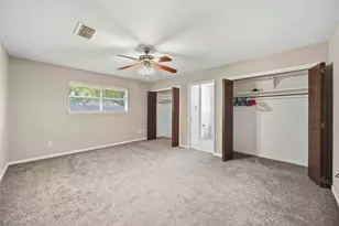1218 S Booth Ln, Alvin, TX 77511 - Photo 11