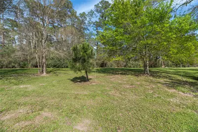 2 Wildwood Lake Drive, Huntsville, TX 77340 - Photo 9