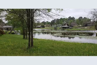 2 Wildwood Lake Drive, Huntsville, TX 77340 - Photo 19