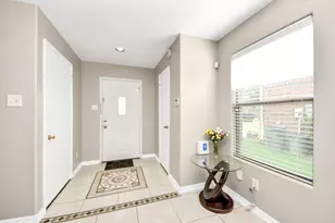 16542 Peyton Ridge Cir, Houston, TX 77049 - Photo 5