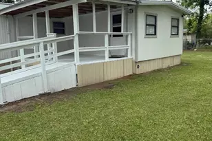 116 Avenue C, Brazoria, TX 77422 - Photo 1