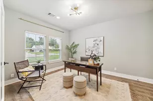 1731 Cheshire Ln, Houston, TX 77018 - Photo 5