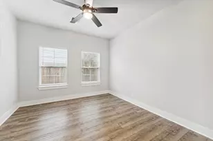 1731 Cheshire Ln, Houston, TX 77018 - Photo 23