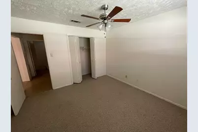 704 Cline, Huntsville, TX 77340 - Photo 9