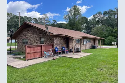 704 Cline, Huntsville, TX 77340 - Photo 21