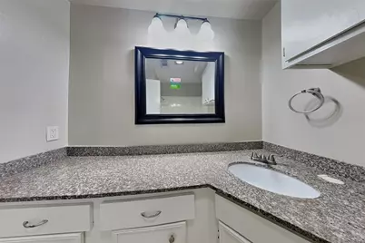 7731 Bunker Wood Lane, Houston, TX 77086 - Photo 15