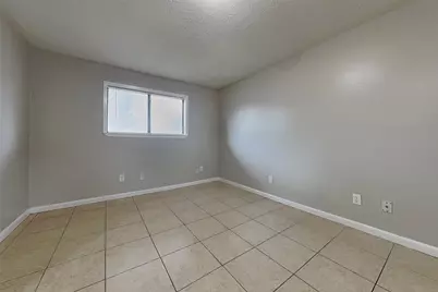 7731 Bunker Wood Lane, Houston, TX 77086 - Photo 3