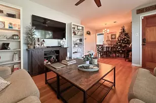 720 Northridge, Angleton, TX 77515 - Photo 3