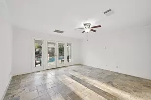 1302 Riverview Cir, Houston, TX 77077 - Photo 17