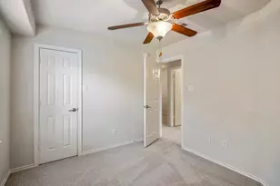 6419 Calgary Woods Ln, Katy, TX 77494 - Photo 33