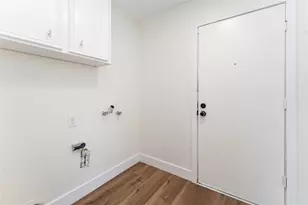 2102 Gray Falls Dr, Houston, TX 77077 - Photo 19