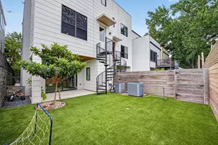 1613 Vermont St, Houston, TX 77006 - Photo 23