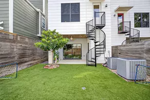 1613 Vermont St, Houston, TX 77006 - Photo 23