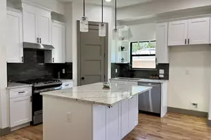 1222 Johnston St, Houston, TX 77022 - Photo 11