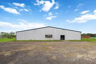 1061 County Rd 6111, Dayton, TX 77535 - Photo 3