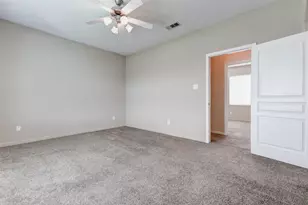 8611 Beviamo St, Houston, TX 77031 - Photo 9