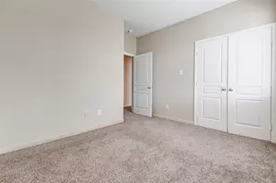 8611 Beviamo St, Houston, TX 77031 - Photo 7