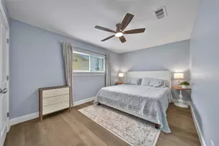 3700 83rd St, Galveston, TX 77554 - Photo 29