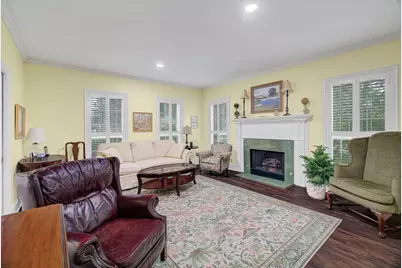 103 Strawberry Drive, Lake Jackson, TX 77566 - Photo 7