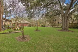 103 Strawberry Dr, Lake Jackson, TX 77566 - Photo 35