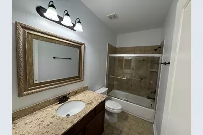 22 W Oaks Drive, Pasadena, TX 77058 - Photo 19