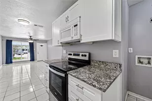 5146 Markwood Ln, Houston, TX 77053 - Photo 3